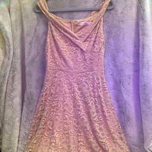 Off shoulders beige dress